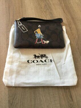 Coach Bonnie Cashin Limited Edition Corner Zip Wristlet w/Dustbag NWOT